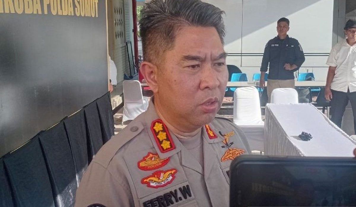 VIRAL! Kasus Penodongan Tukang Pangkas Seret Oknum Polisi, Propam Turun Tangan